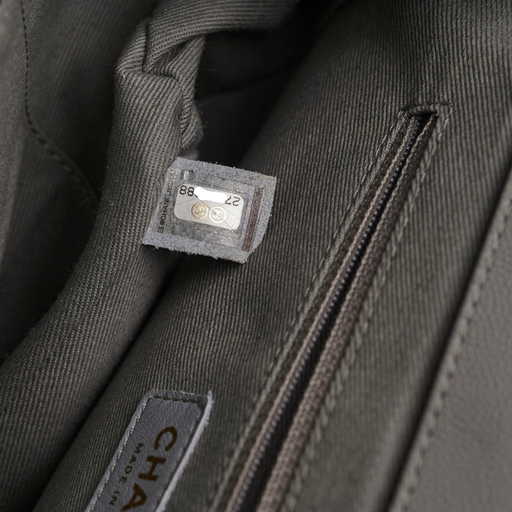 Chanel Medium Business Affinity Grey Caviar