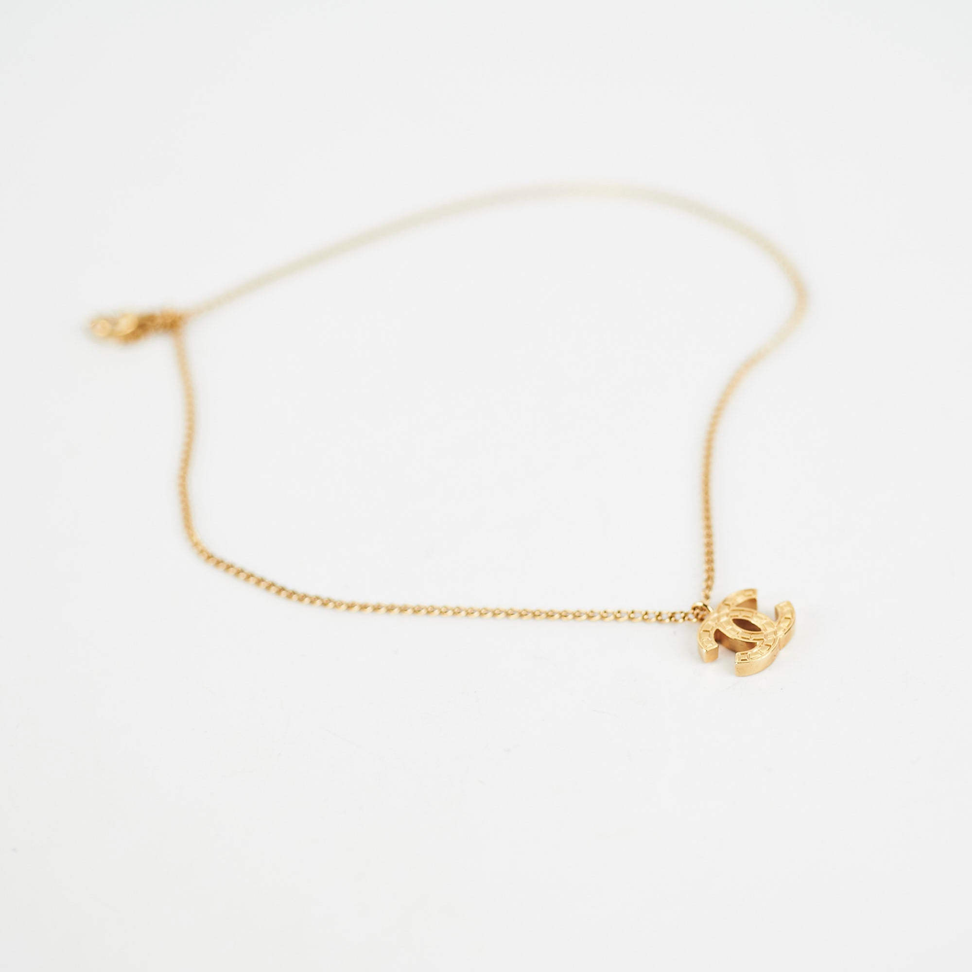 Chanel CC Logo Gold Necklace Costume Jewellery