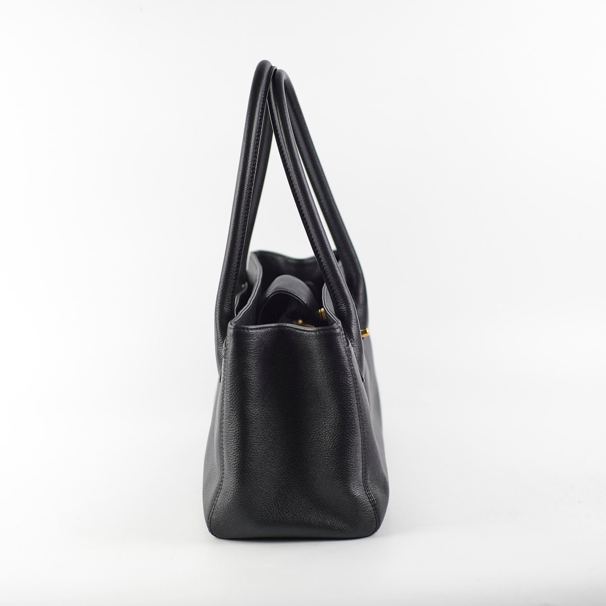 Chanel Cerf Tote Cavair Black