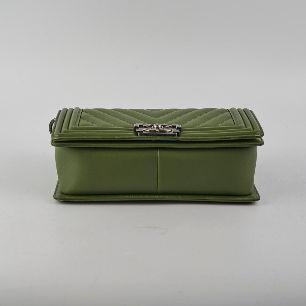 Chanel Old Medium Boy Lambskin Oilve Green