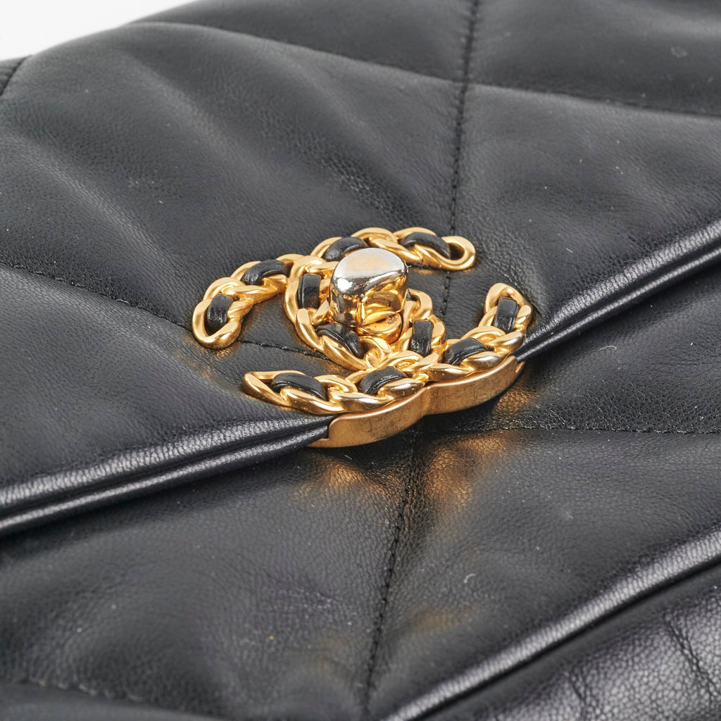 Chanel Small 19 Black 30 Series