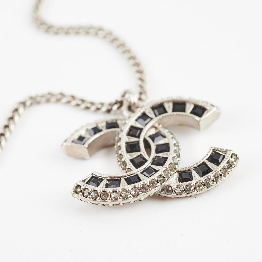 Chanel CC Costume Jewellery Silver Necklace