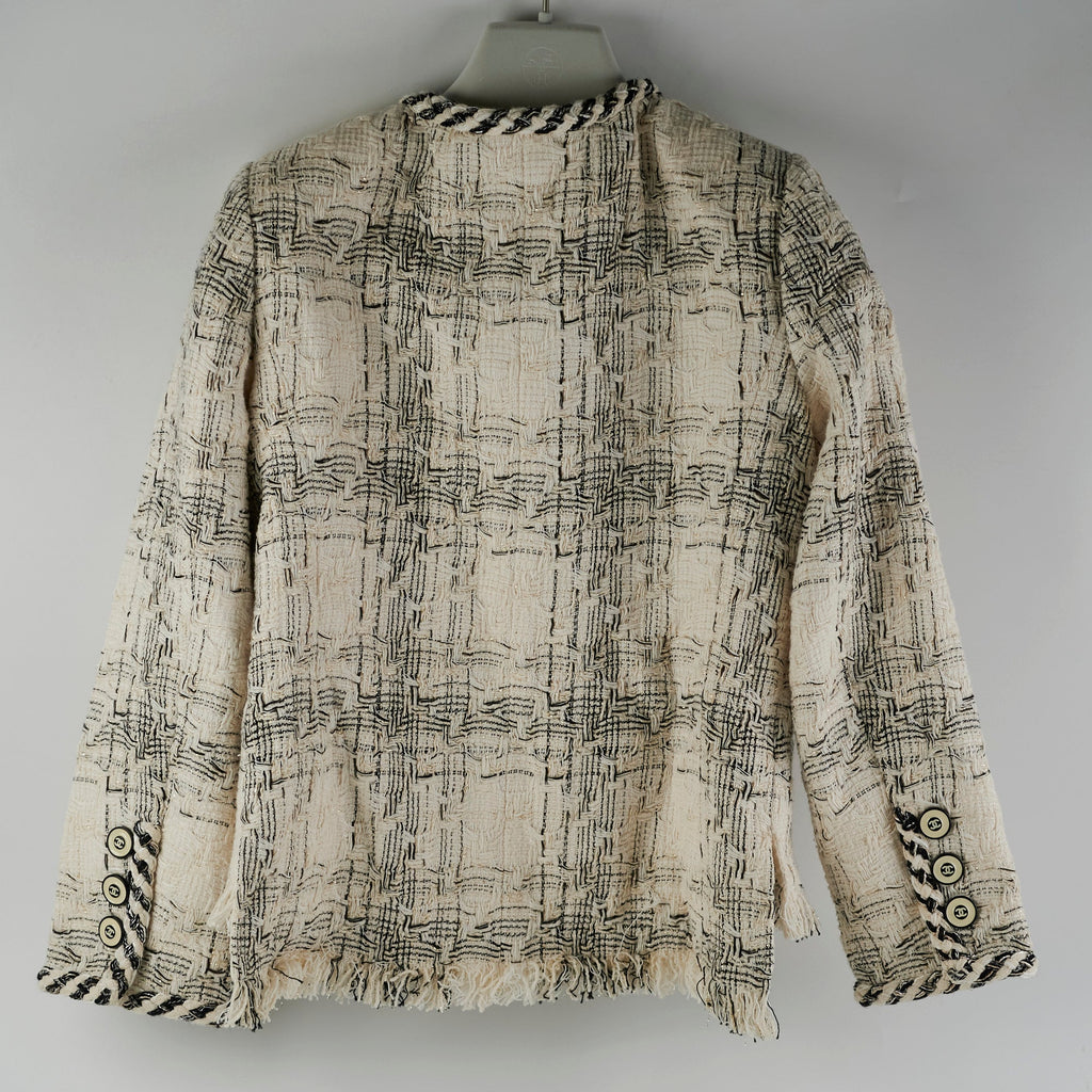 Chanel White Tweed Jacket Size 34
