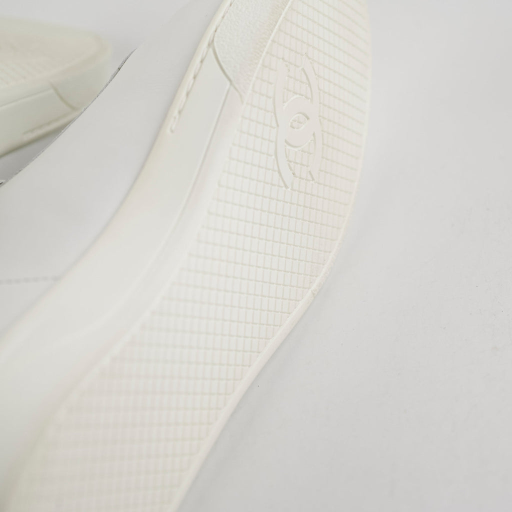 Chanel Laceup Sneakers White Size 40
