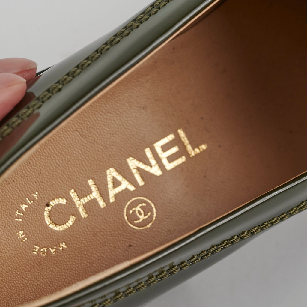 Chanel Patent Loafers Green Size 41