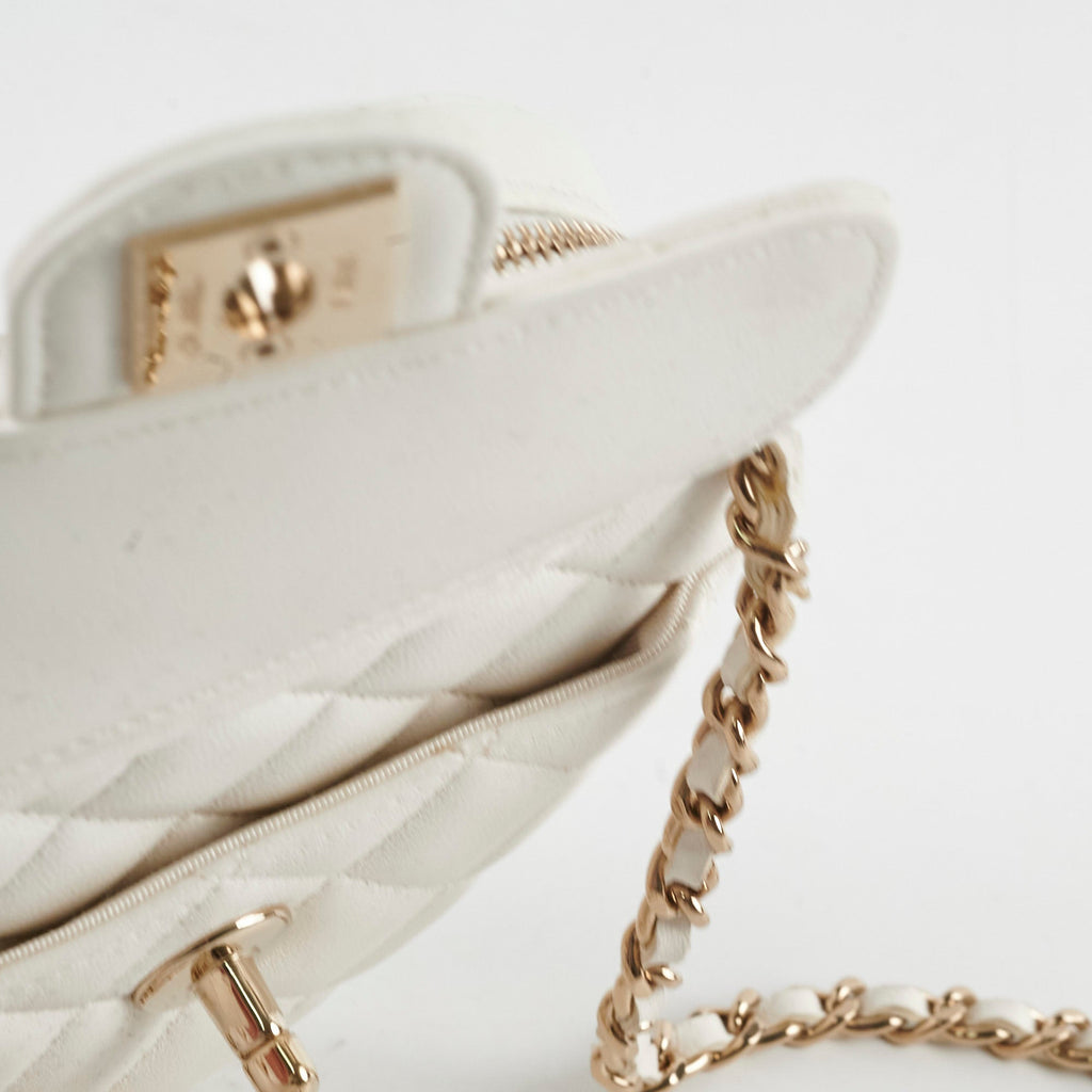 Chanel Mini Heart Bag White 32 Series