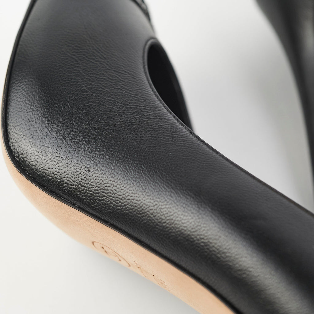 Chanel Black Size 39.5 Heels