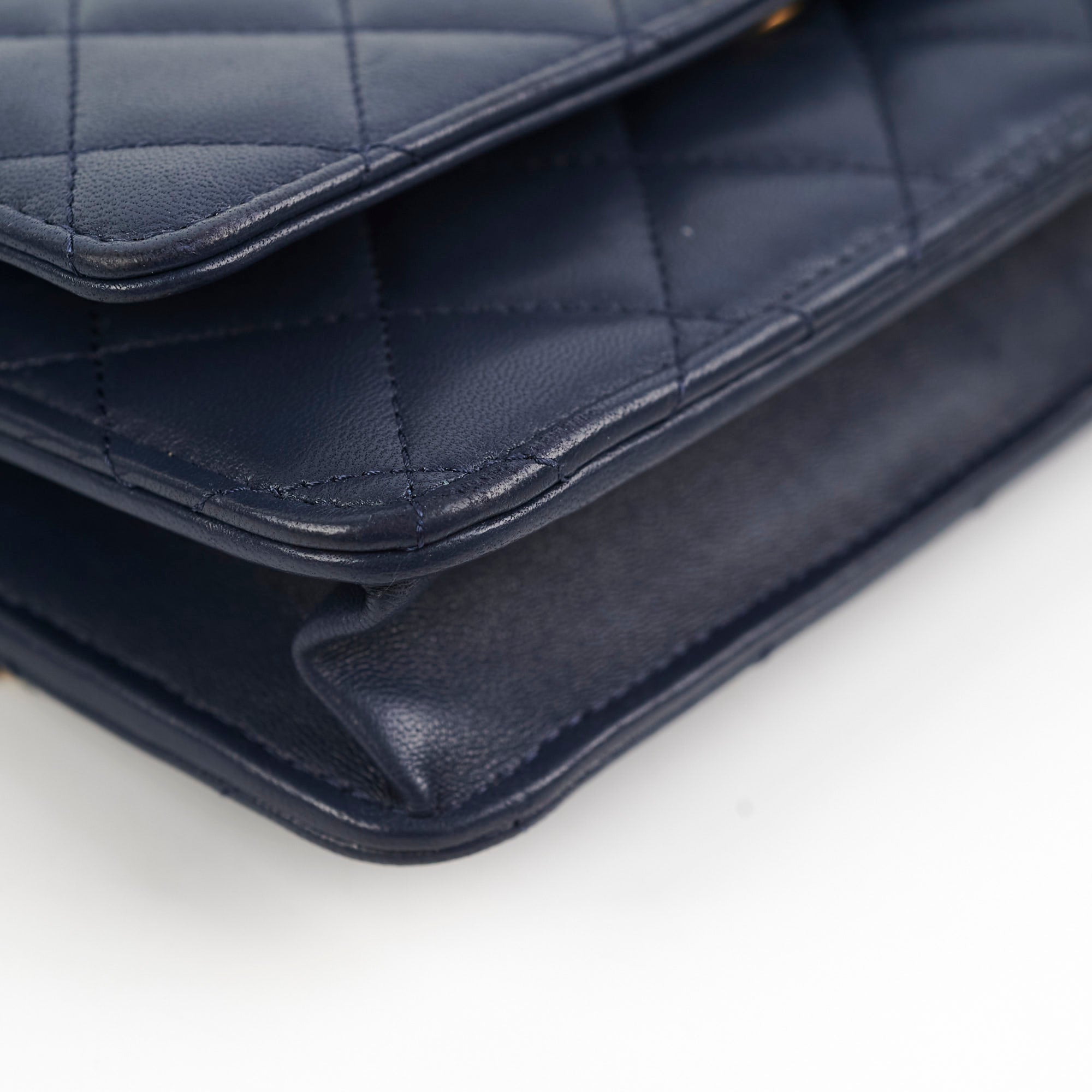 Chanel Seasonal Wallet On Chain Lambskin Navy - Microchipped