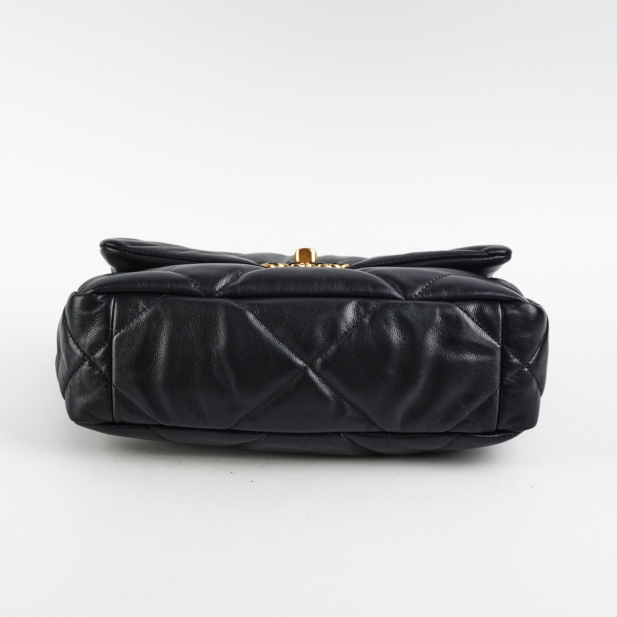 Chanel 19 Small Black