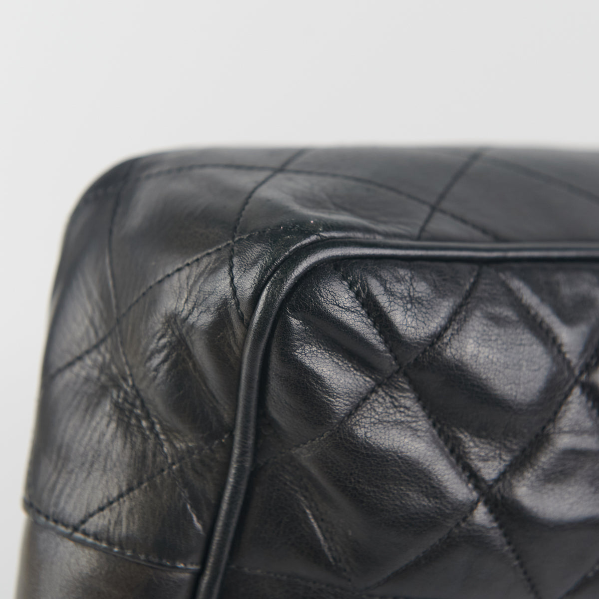 Chanel Vintage CC Chain Tote Black
