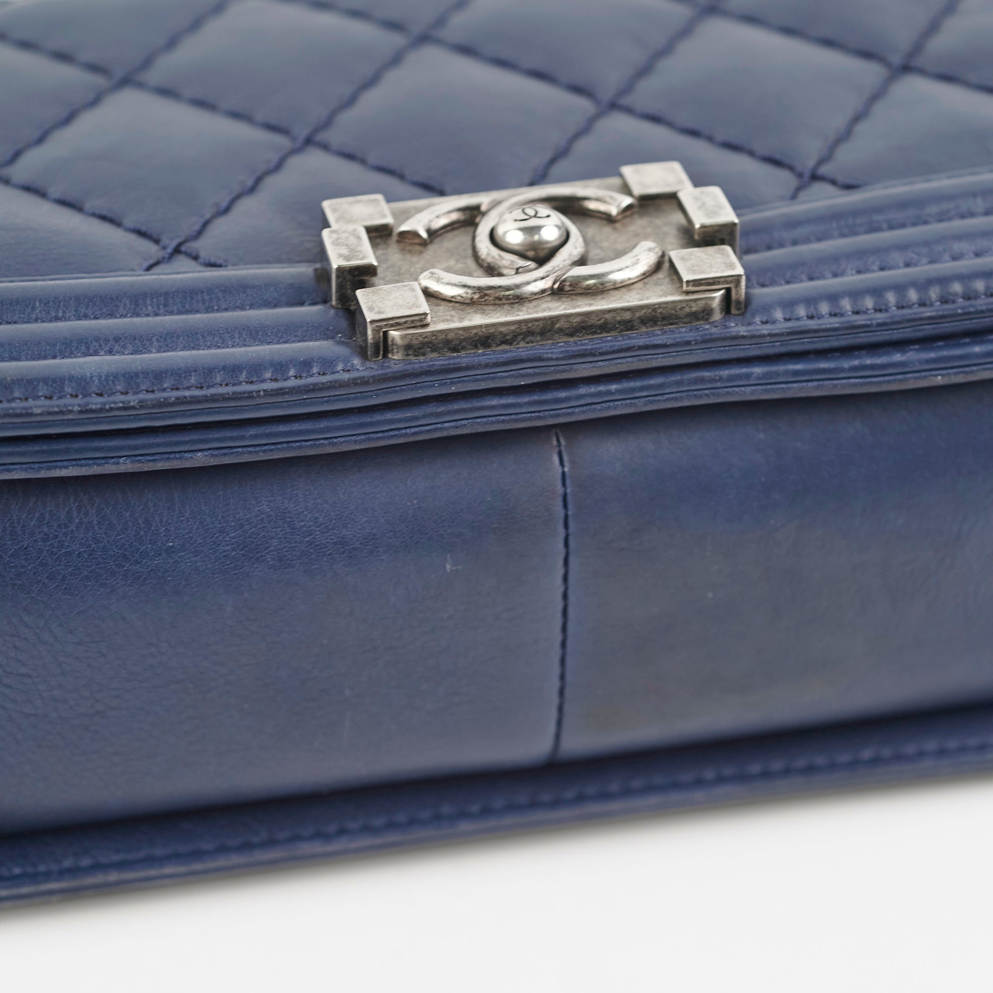 Chanel Boy Bag Old Medium Navy Blue Lambskin