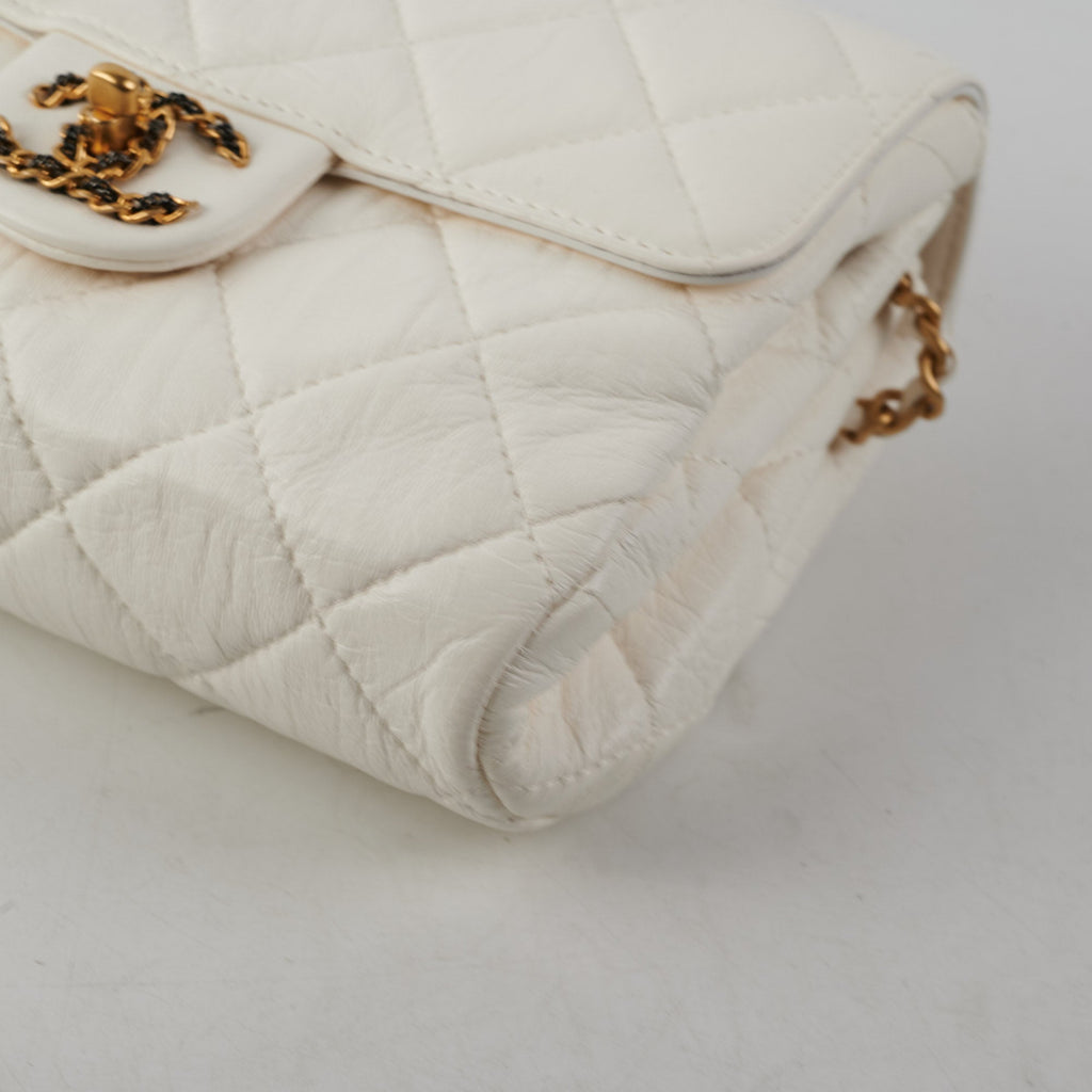 Chanel Seasonal Flap Lambskin White