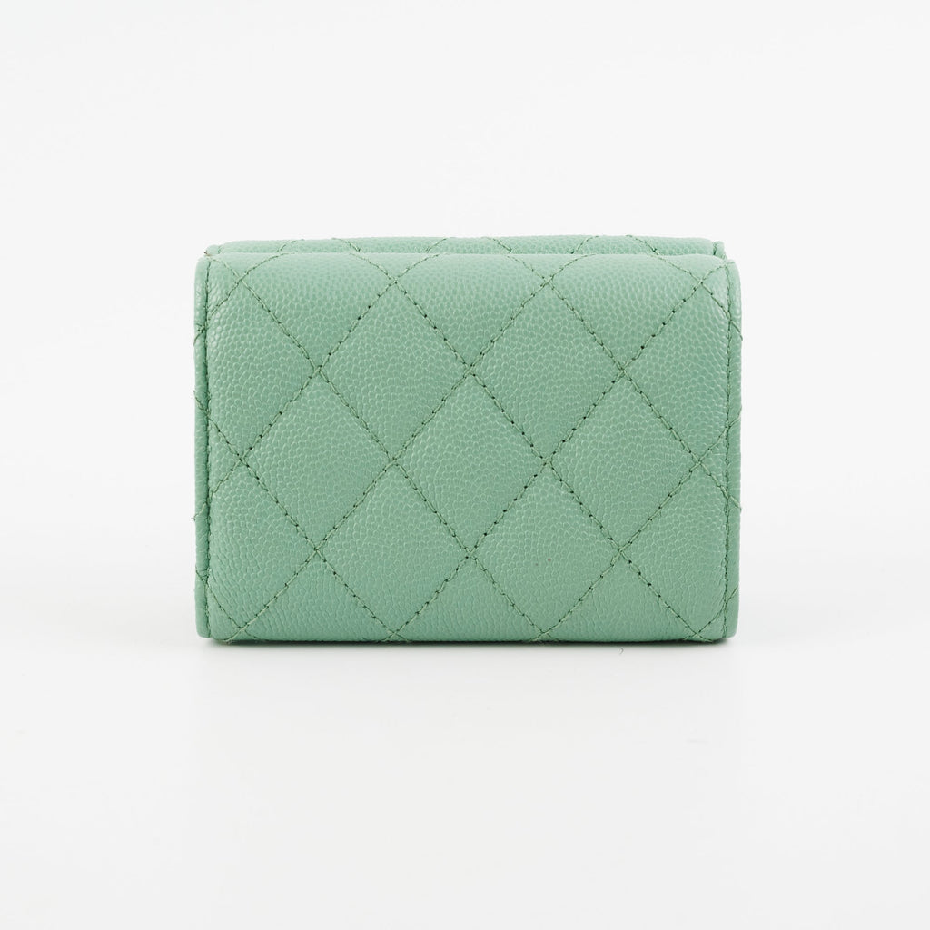 Chanel Caviar Compact Wallet Green Microchipped