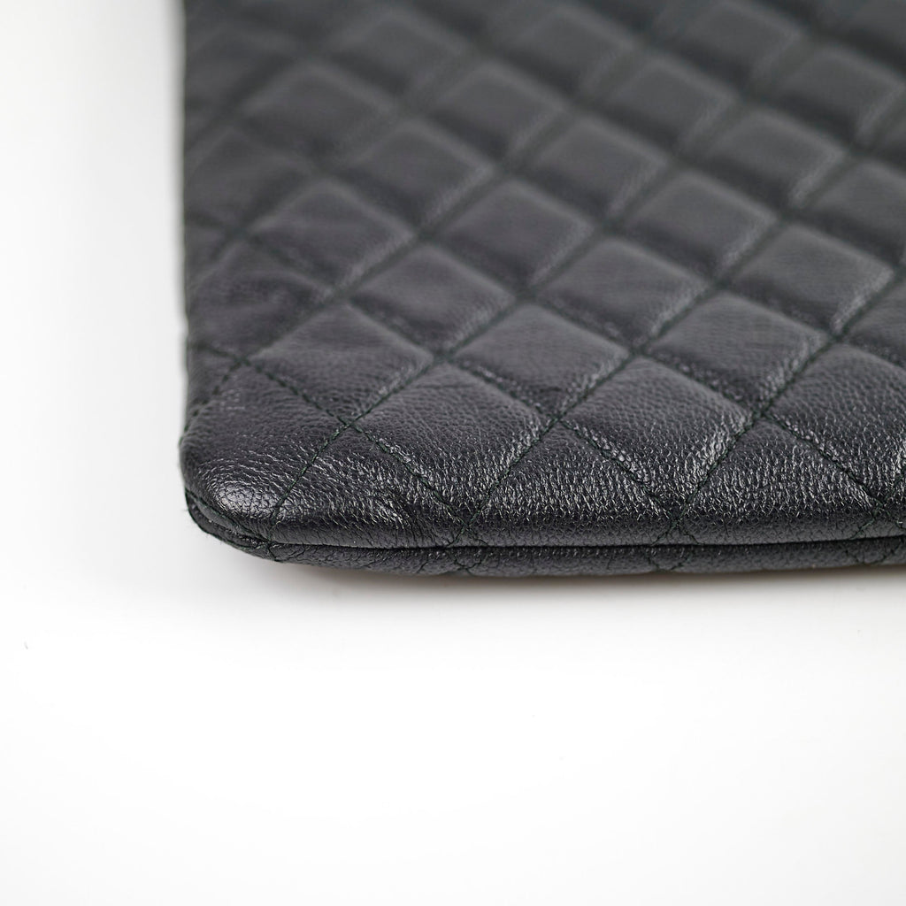Chanel Boy Caviar Large O-Case Black
