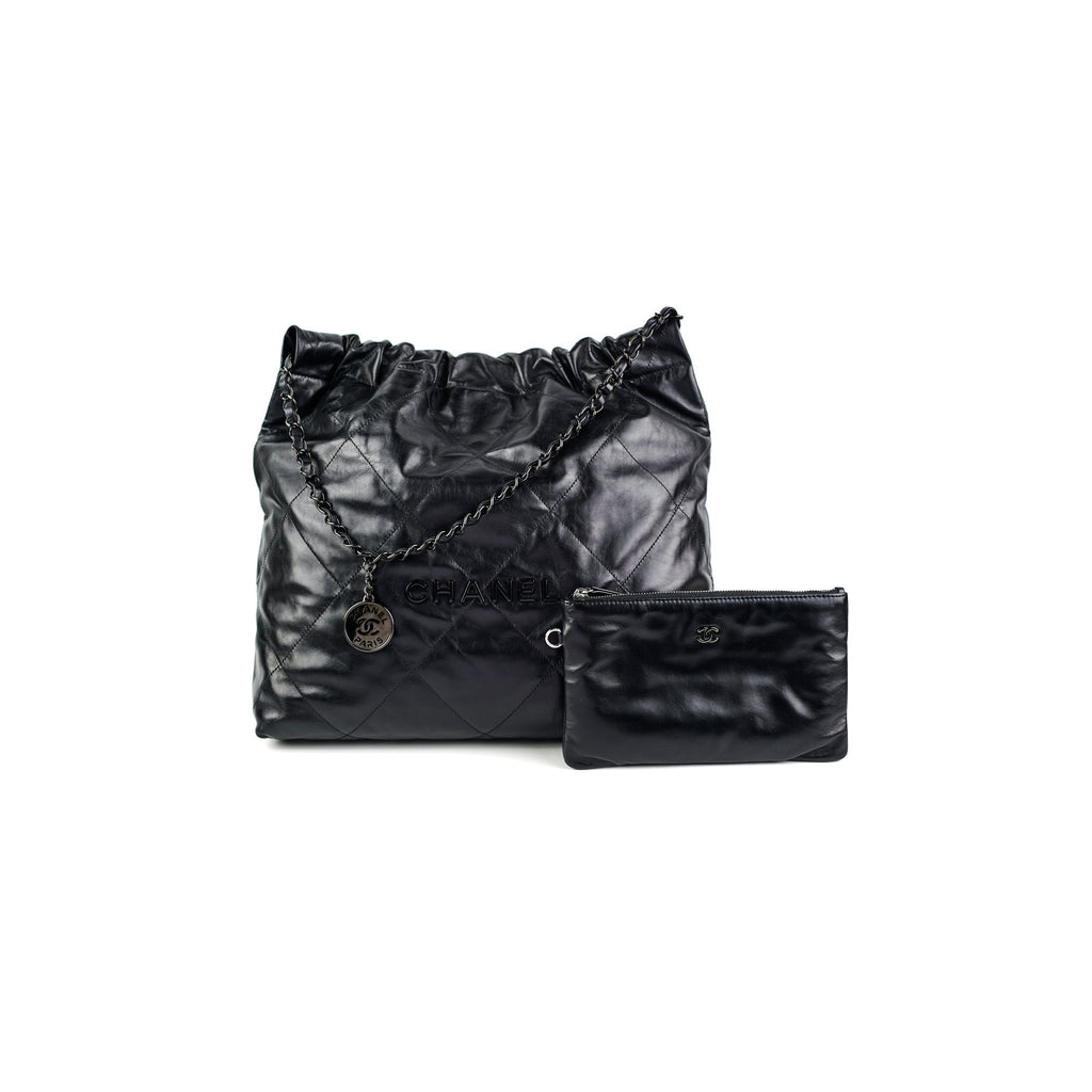 HOLD CV Chanel 22 So Black Medium Calfskin Handbag