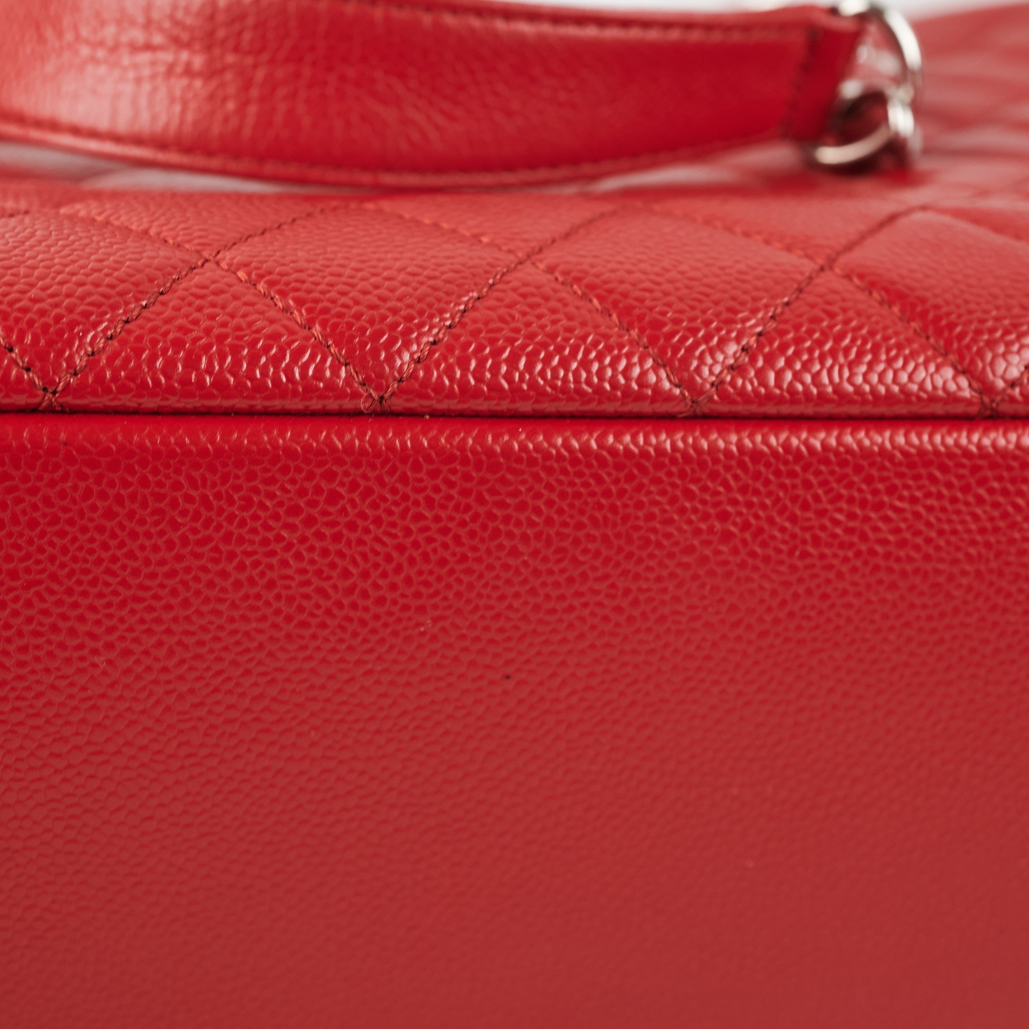 Chanel GST Caviar Red
