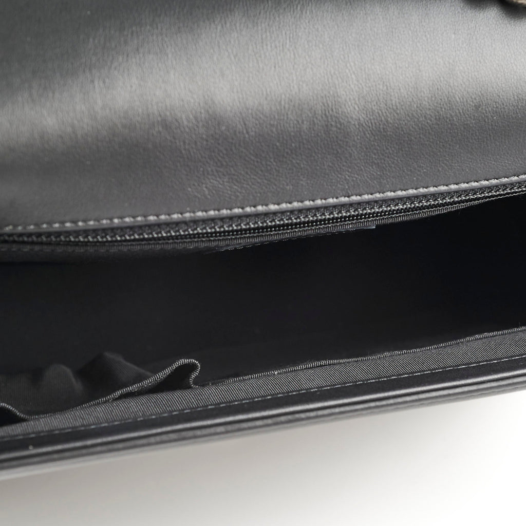 Chanel Boy Large Lambskin Black - Series 19