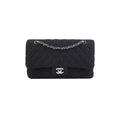 Chanel Medium/Large Classic Double Flap Black