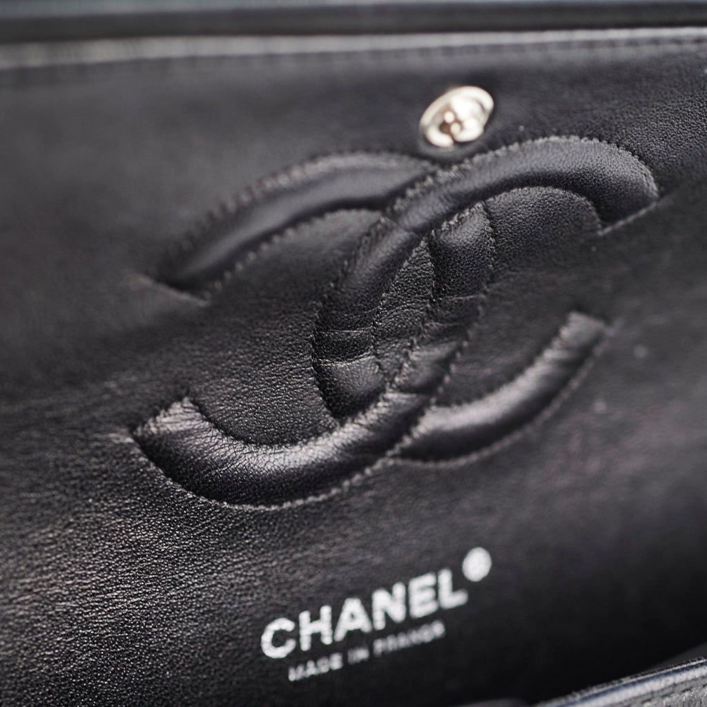 Chanel Medium/Large Classic Double Flap Black