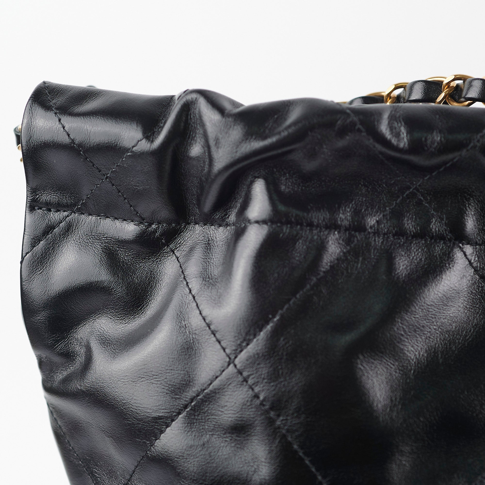 Chanel 22 Small Calfskin Black