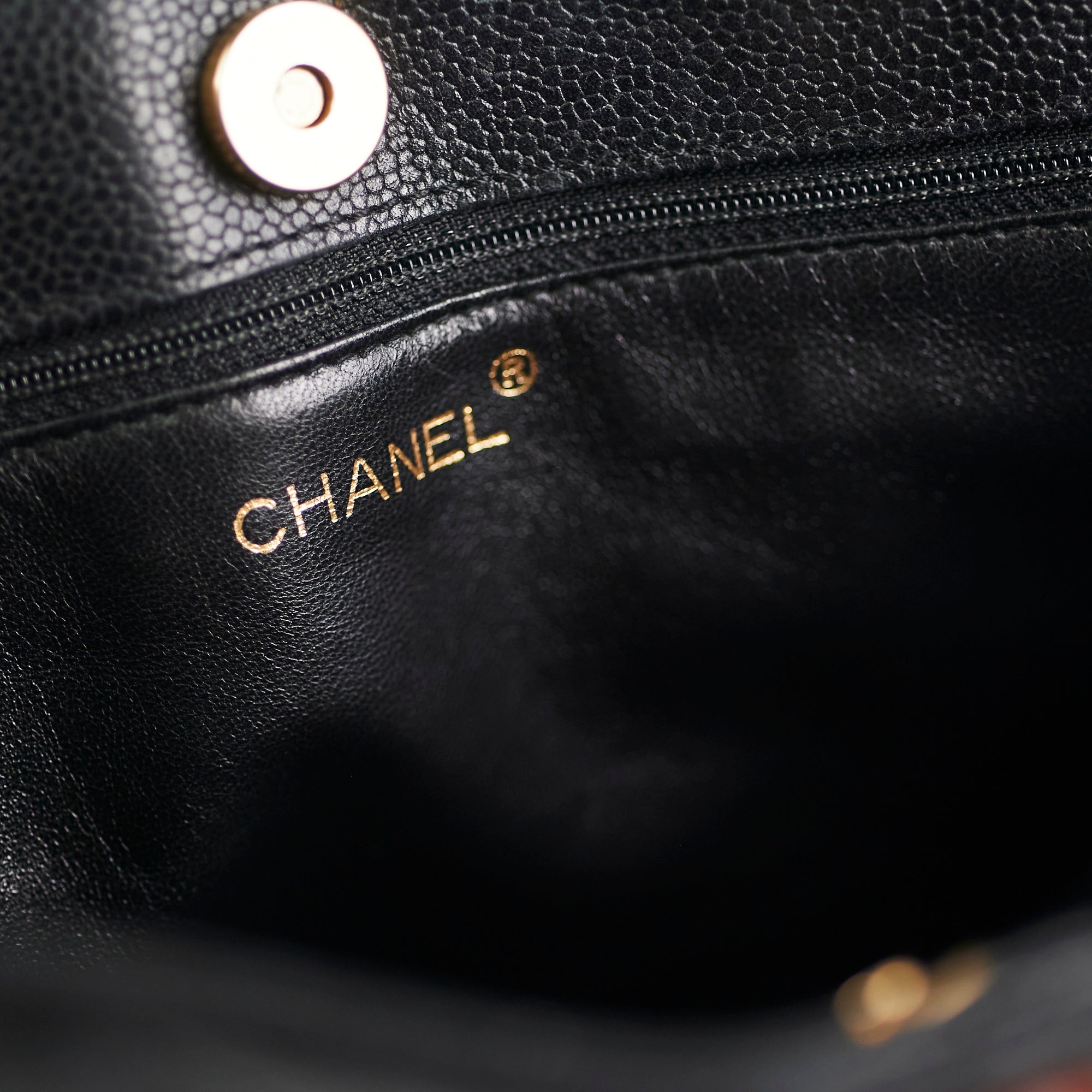 Chanel Caviar Vintage Tortoise Shell Chain Black Tote Bag Black