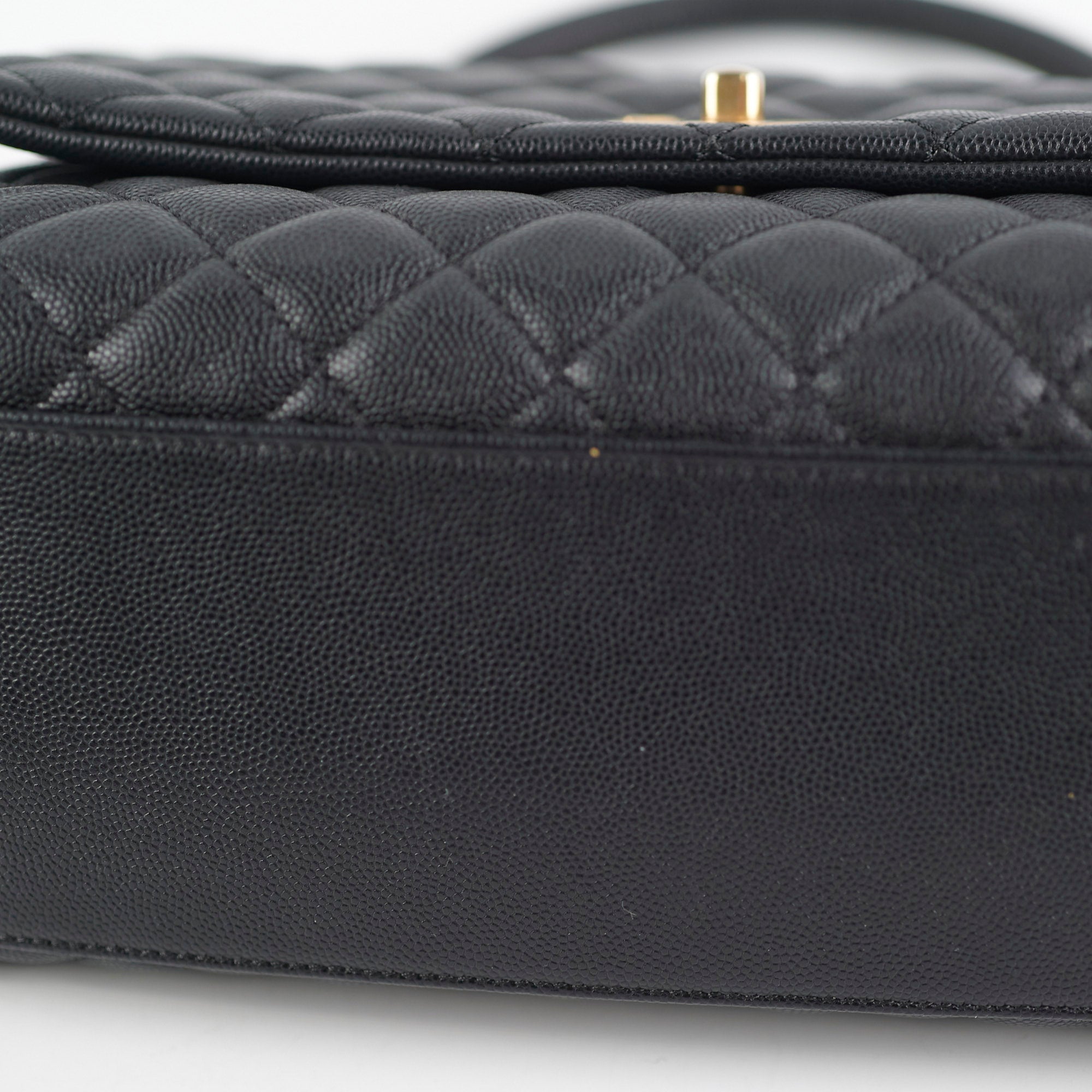 Chanel Coco Handle Caviar Medium Black