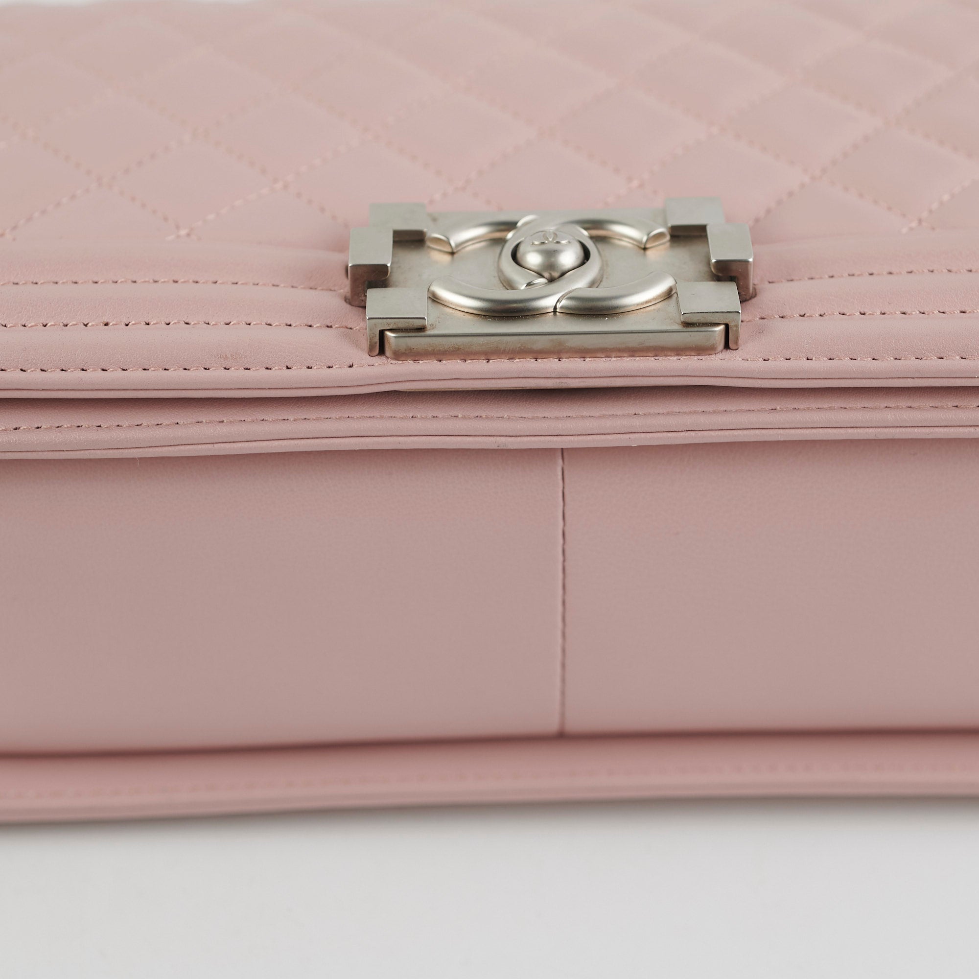 Chanel Calfskin Old Medium Boy Pink