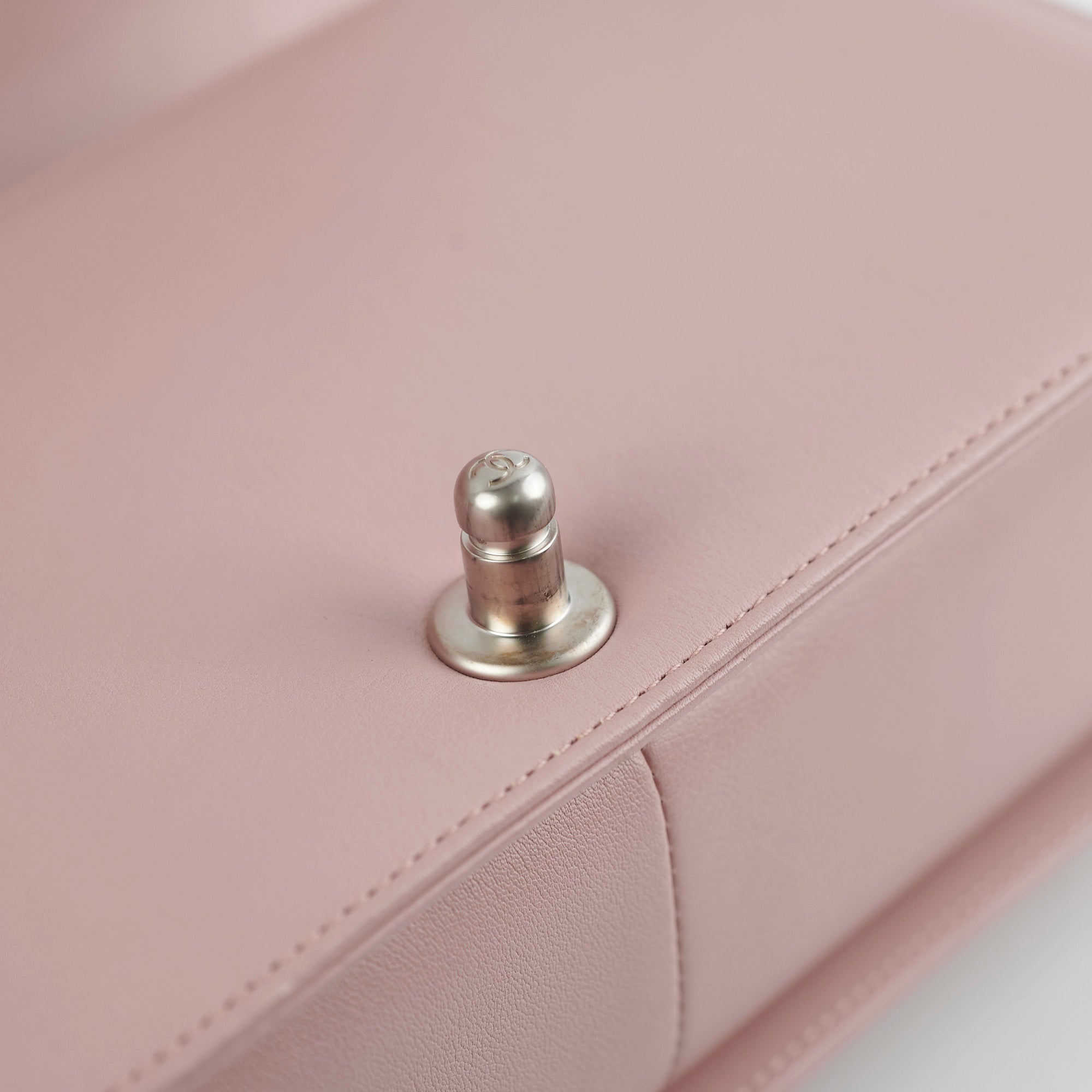 Chanel Calfskin Old Medium Boy Pink