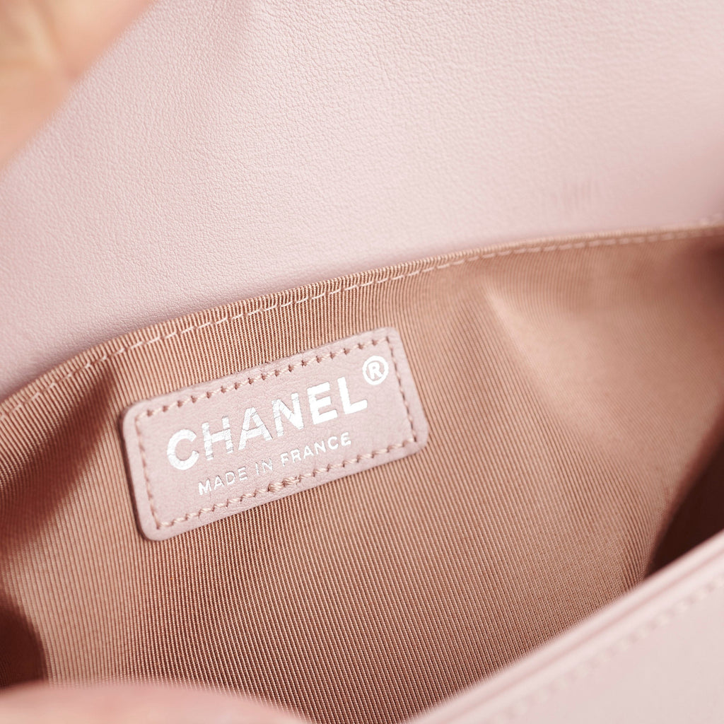 Chanel Calfskin Old Medium Boy Pink