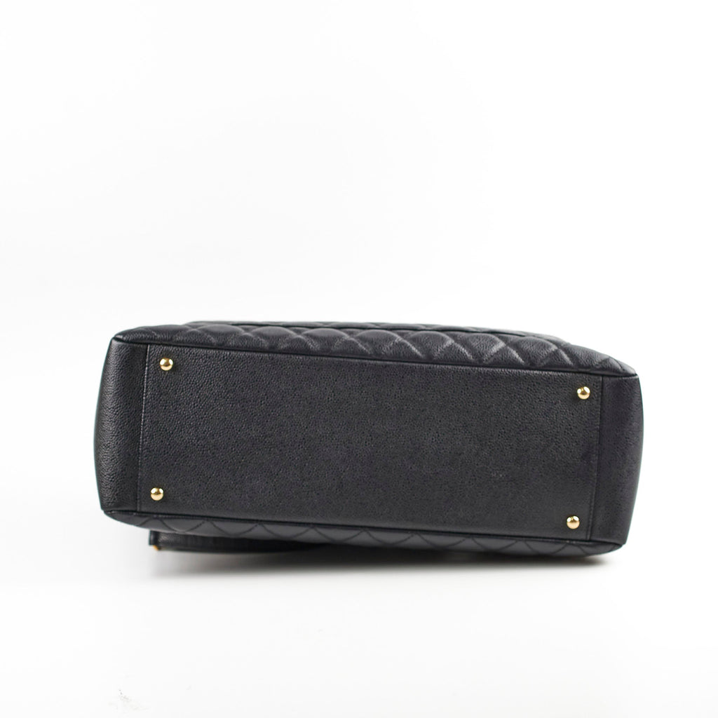 Chanel GST XL Black Caviar Series 17
