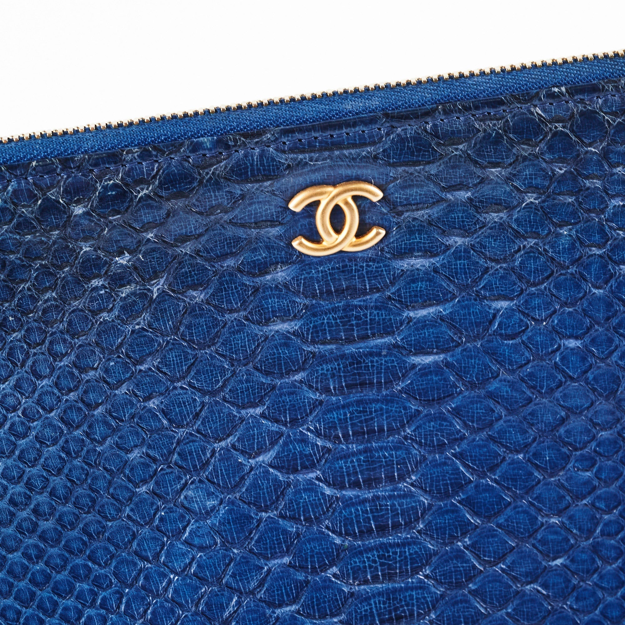 Chanel O case Medium Exotic Leather Blue