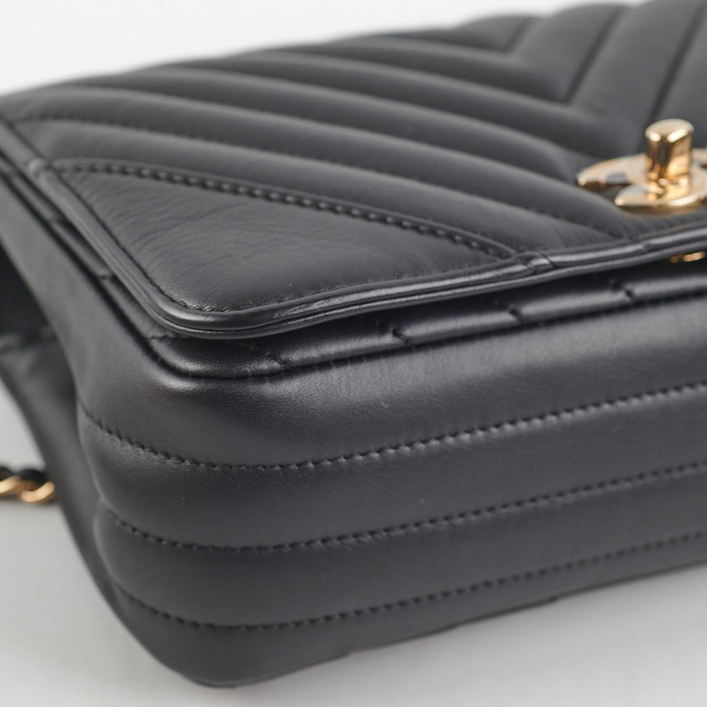 Chanel Chevron Season Flap Black