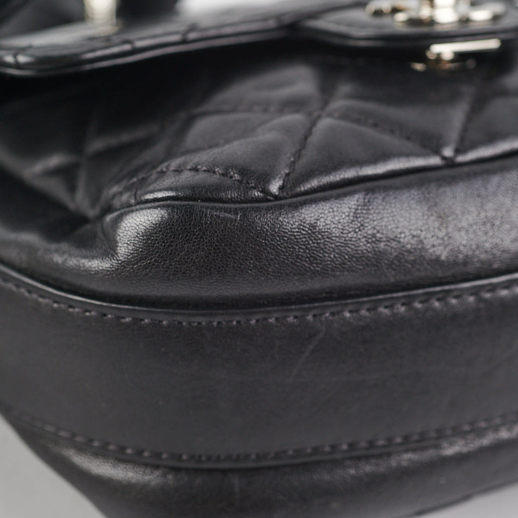 Chanel Quilted Sheriffs Star Square Black