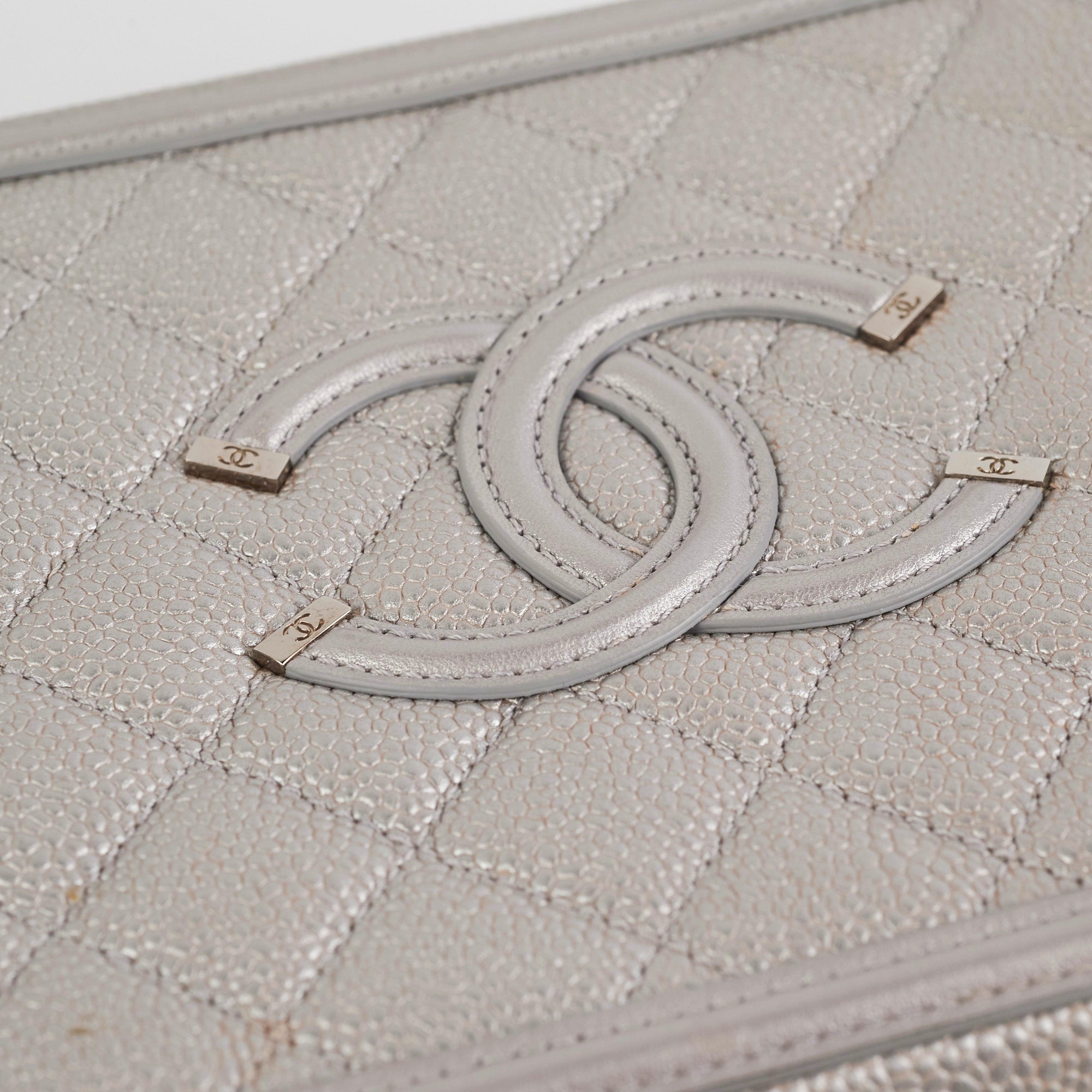 Chanel Filigree Silver Caviar Medium Vanity