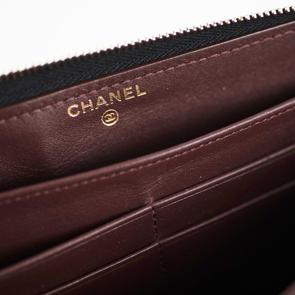 Chanel Caviar Long Zip Wallet Black