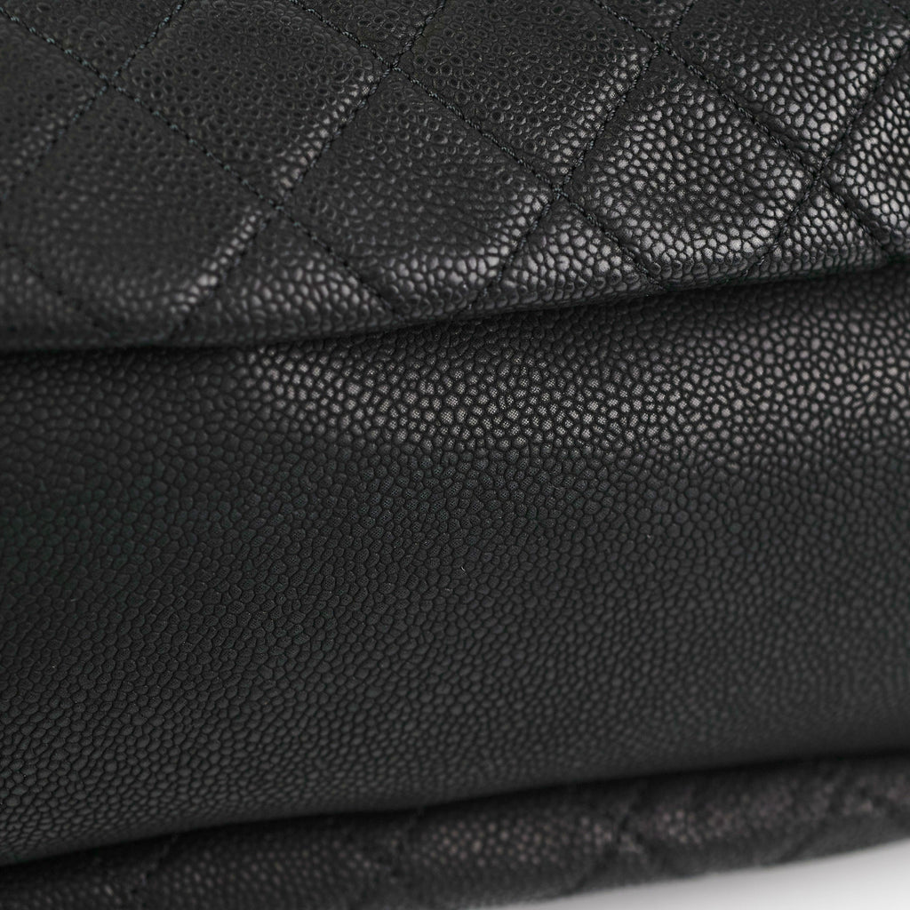 Chanel Caviar Country Chic Hobo Black