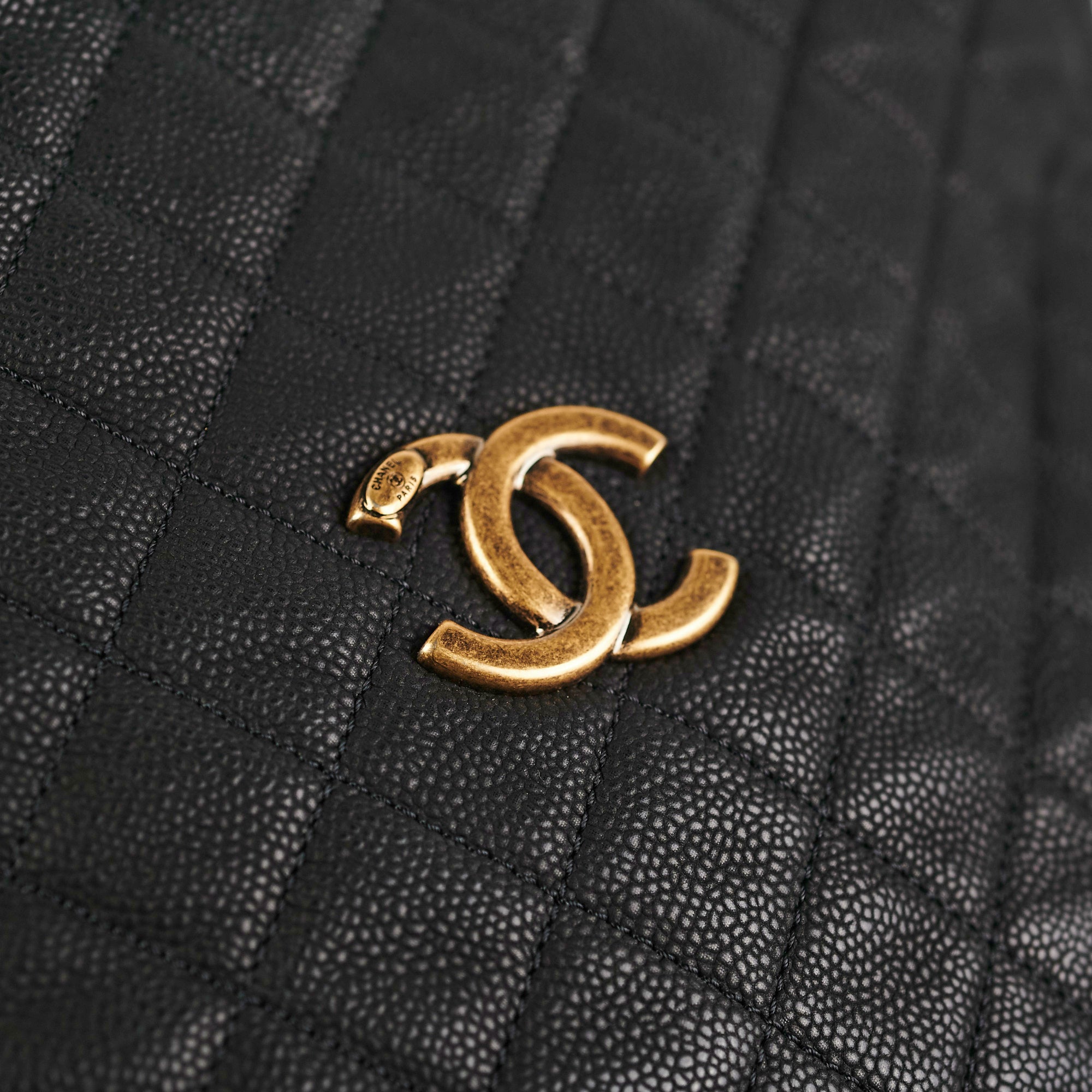 Chanel Caviar Country Chic Hobo Black