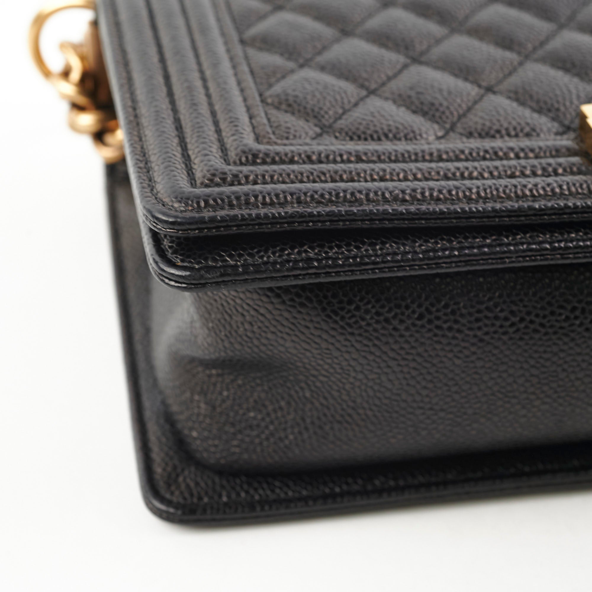 Chanel Old Medium Caviar Boy Black 20 Series