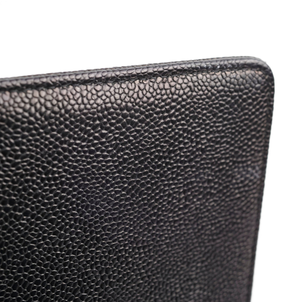 Chanel Old Medium Caviar Boy Black 20 Series