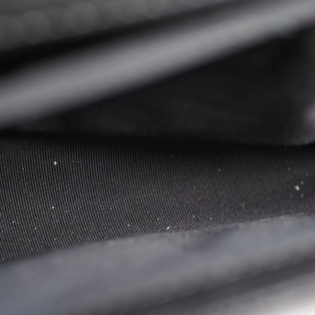 Chanel Old Medium Caviar Boy Black 20 Series