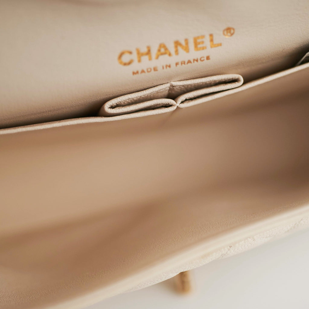 Chanel Quilted Caviar Medium/Large Double Flap Ivory
