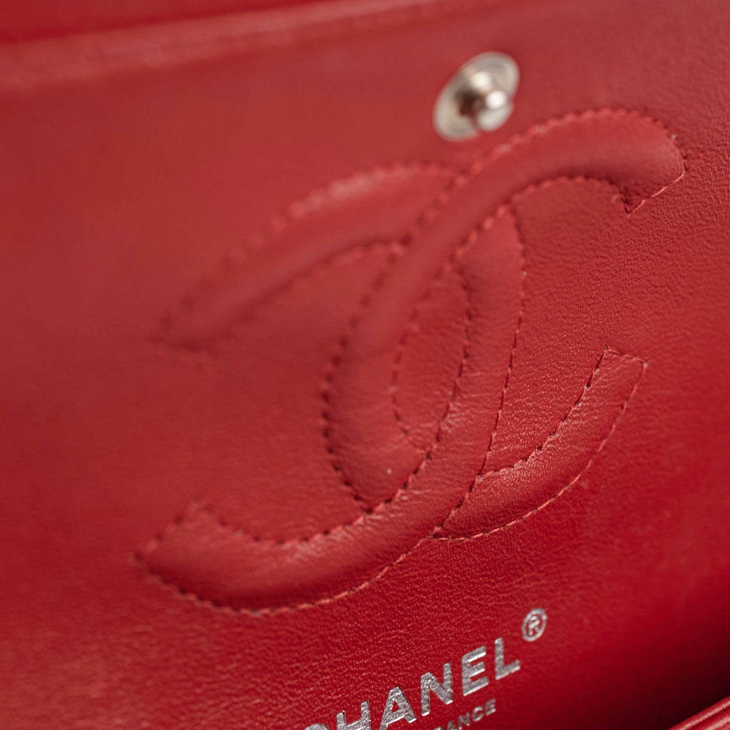 Chanel Classic Medium/Large M/L Caviar Red - Series 18
