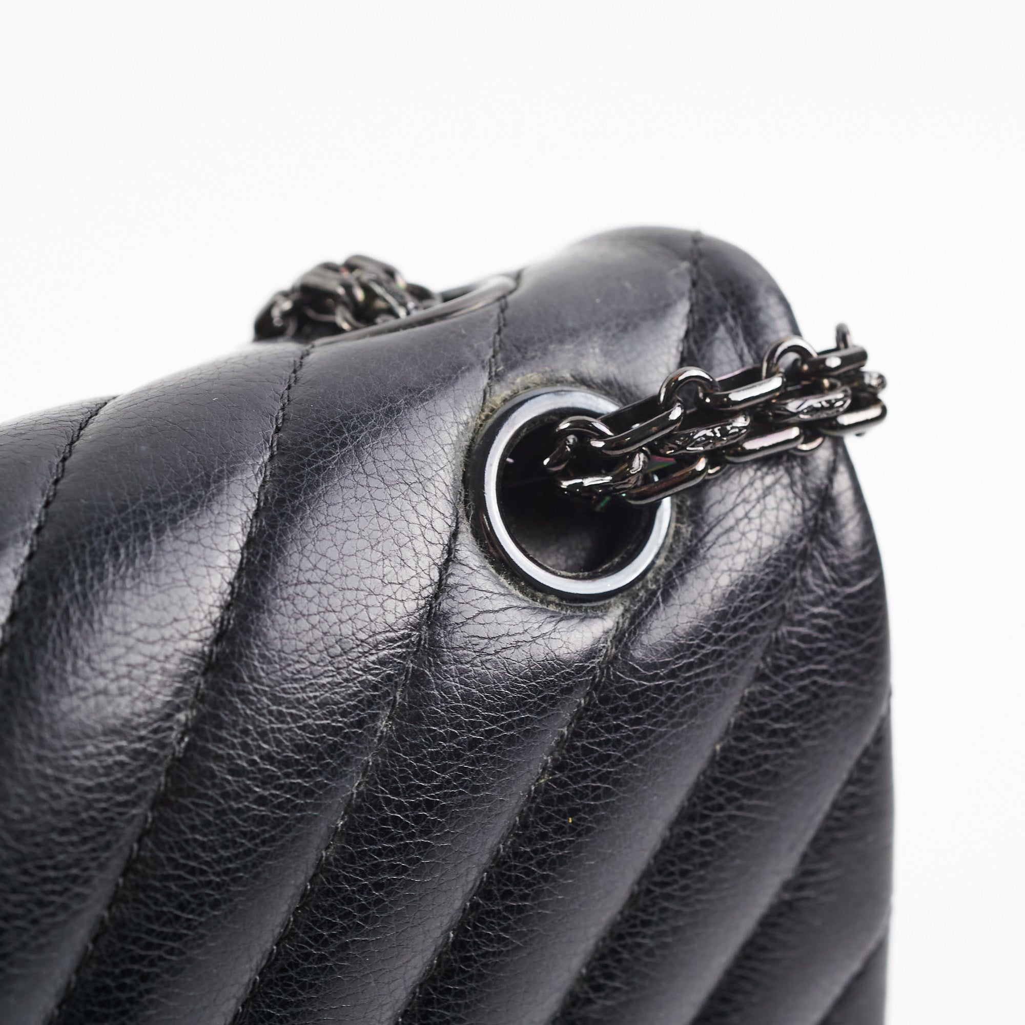 Chanel Reissue Large 226 Chevron Calfskin