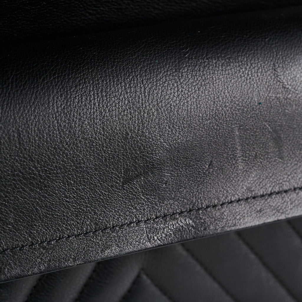 Chanel Reissue Large 226 Chevron Calfskin