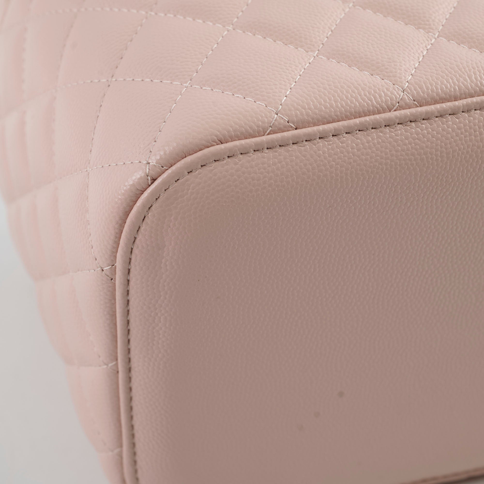 Chanel Caviar Vanity Rose Pink Series 30