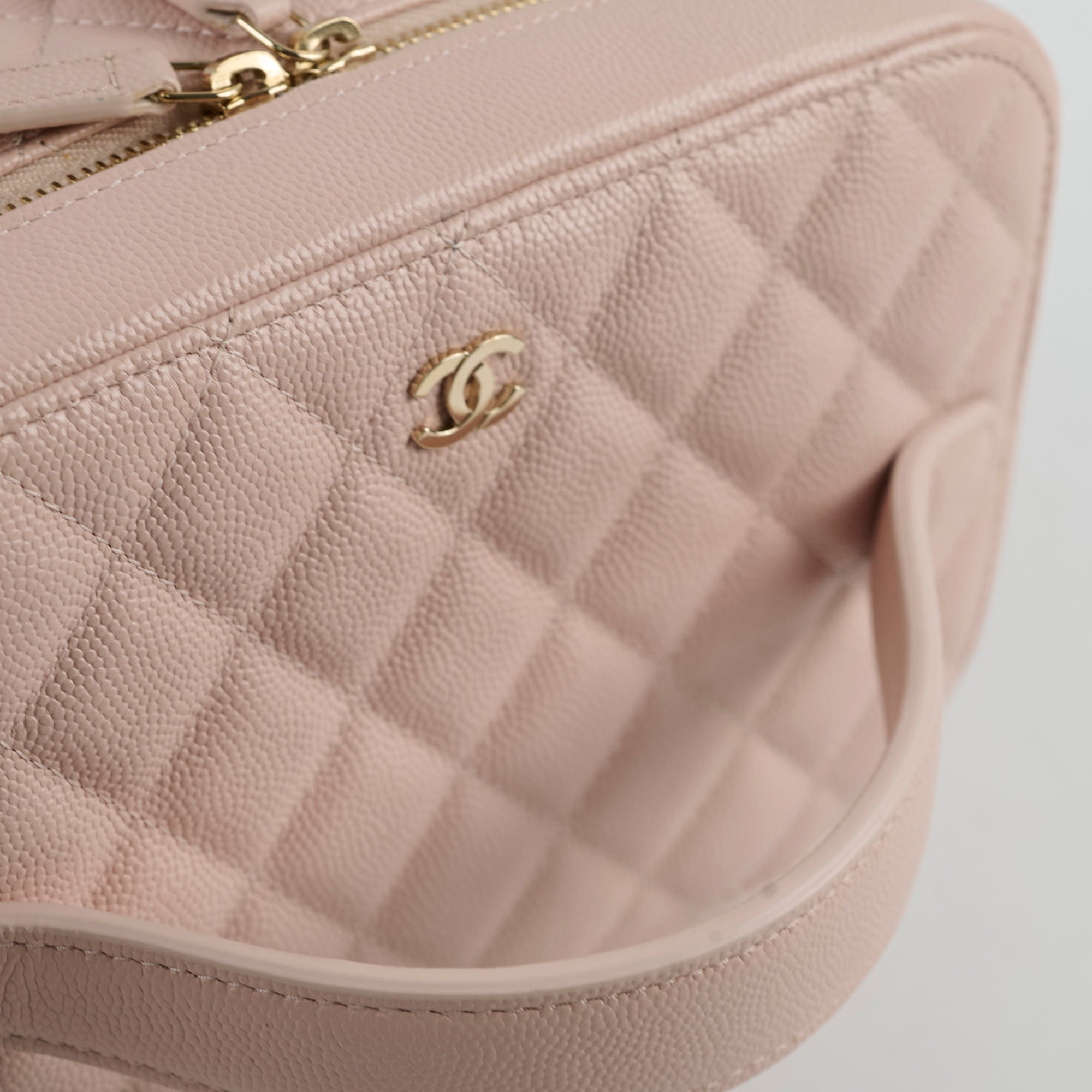 Chanel Caviar Vanity Rose Pink Series 30