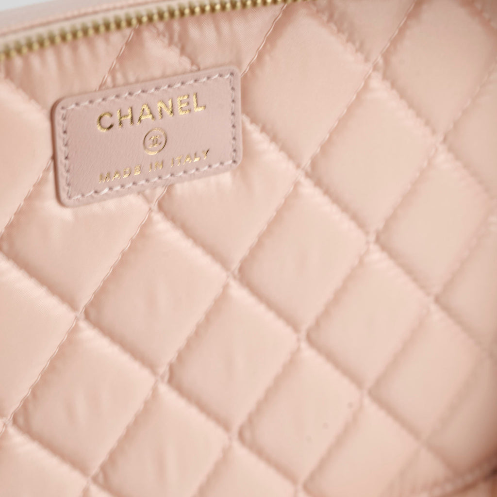 Chanel Caviar Vanity Rose Pink Series 30