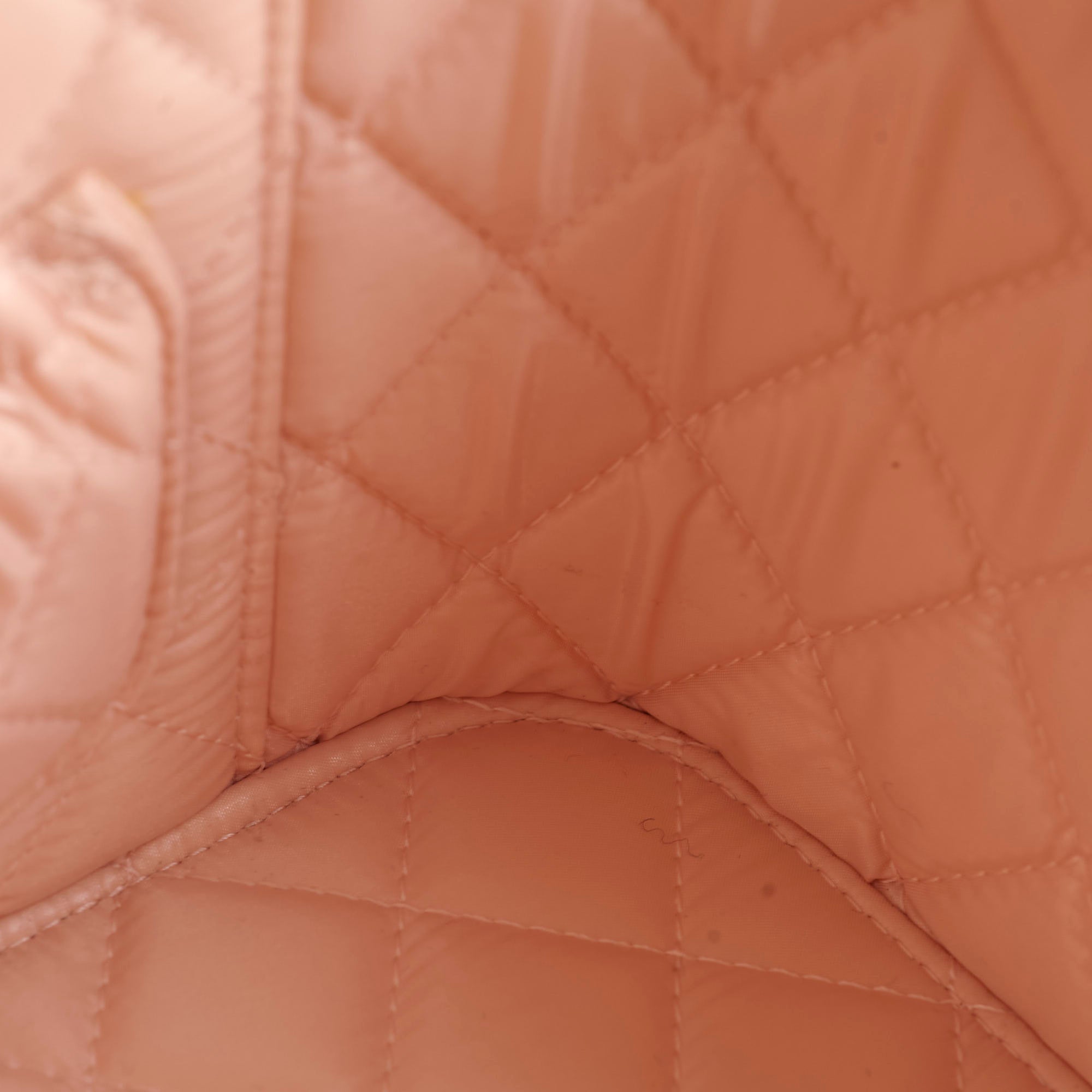 Chanel Caviar Vanity Rose Pink Series 30