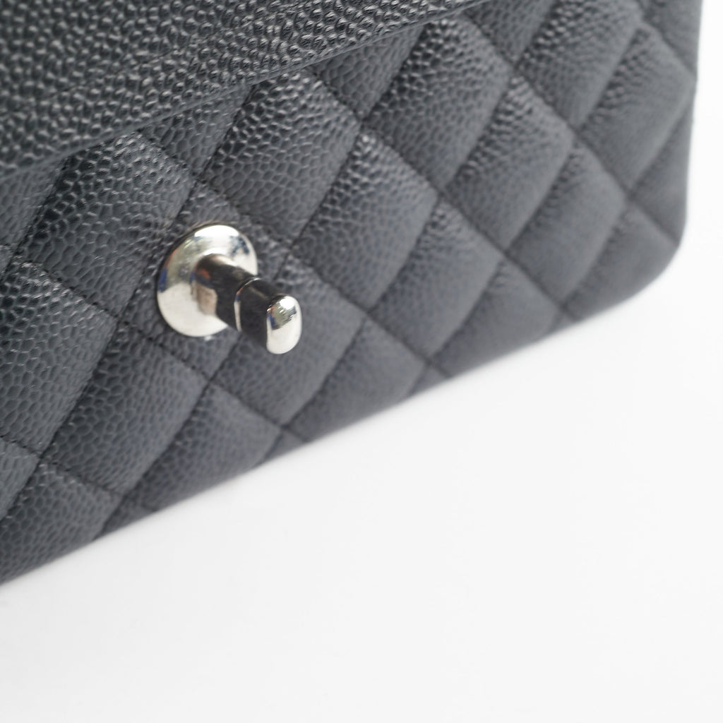 Chanel Small Caviar Classic Double Flap Black - 16 series