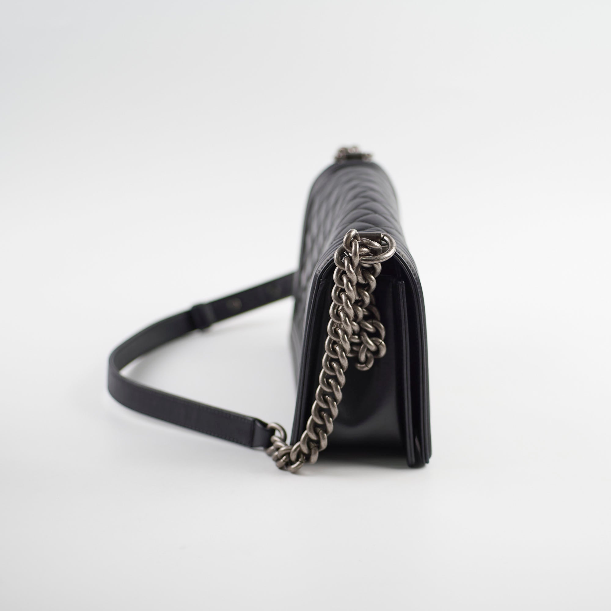 Chanel Old Medium Boy Black Lambskin - Series 23